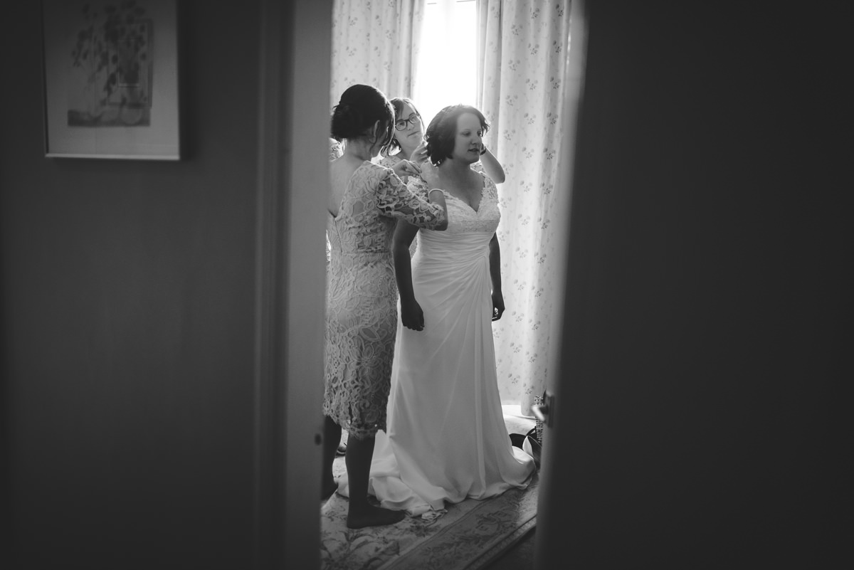 F&M-countryside-garden-farm-marquee-wedding-jenny-macare-010