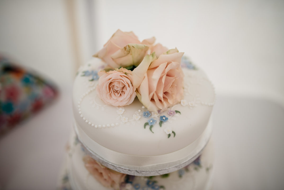 F&M-countryside-garden-farm-marquee-wedding-jenny-macare-047