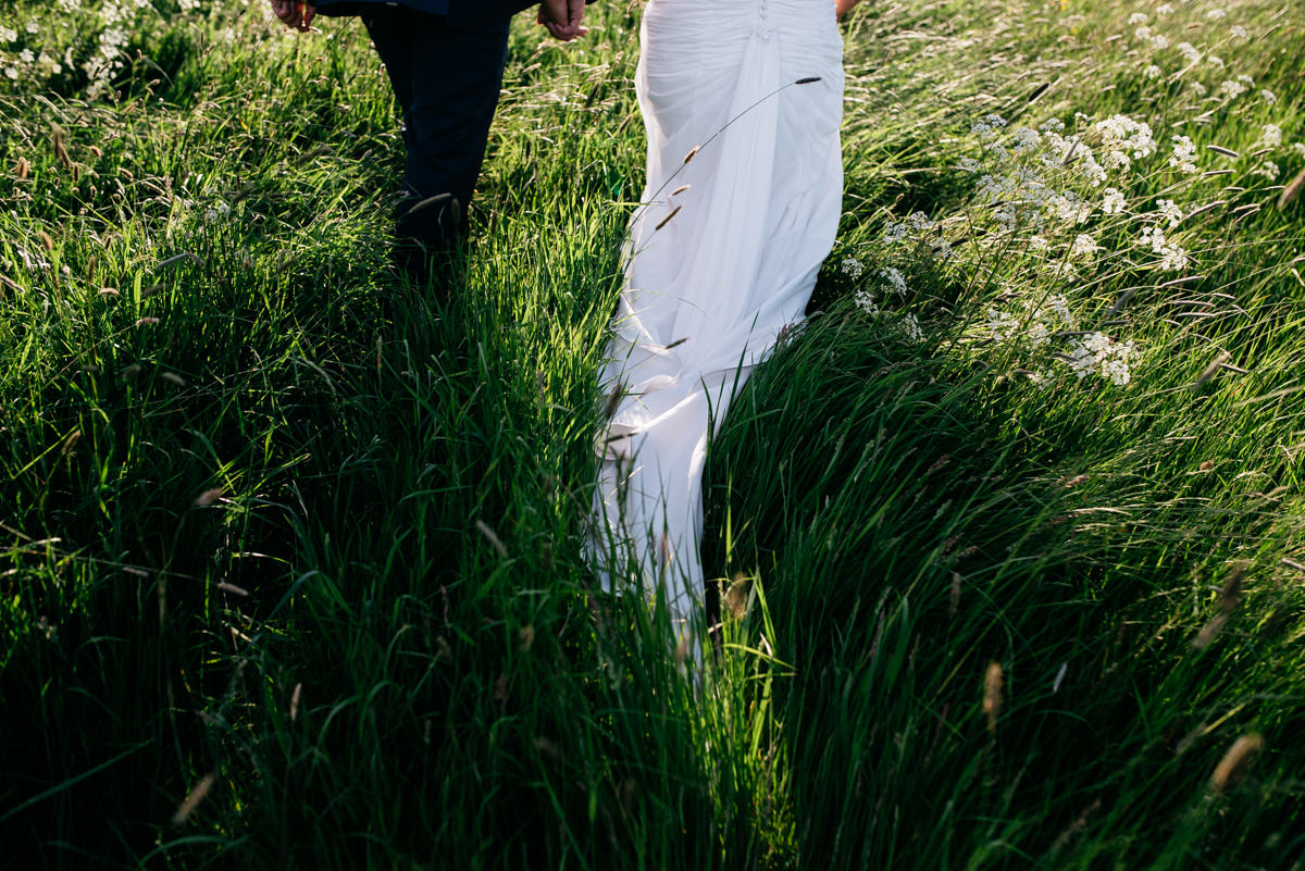 F&M-countryside-garden-farm-marquee-wedding-jenny-macare-078