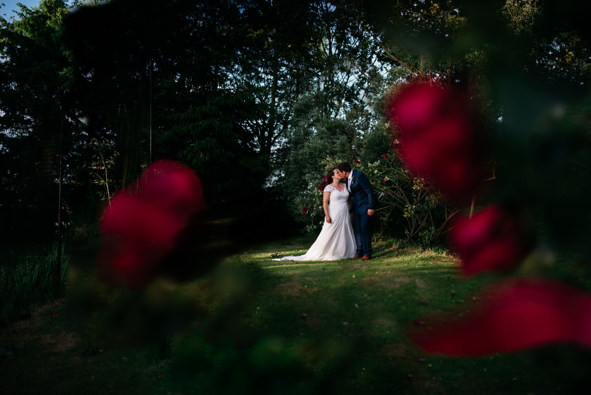 F&M-countryside-garden-farm-marquee-wedding-jenny-macare-080