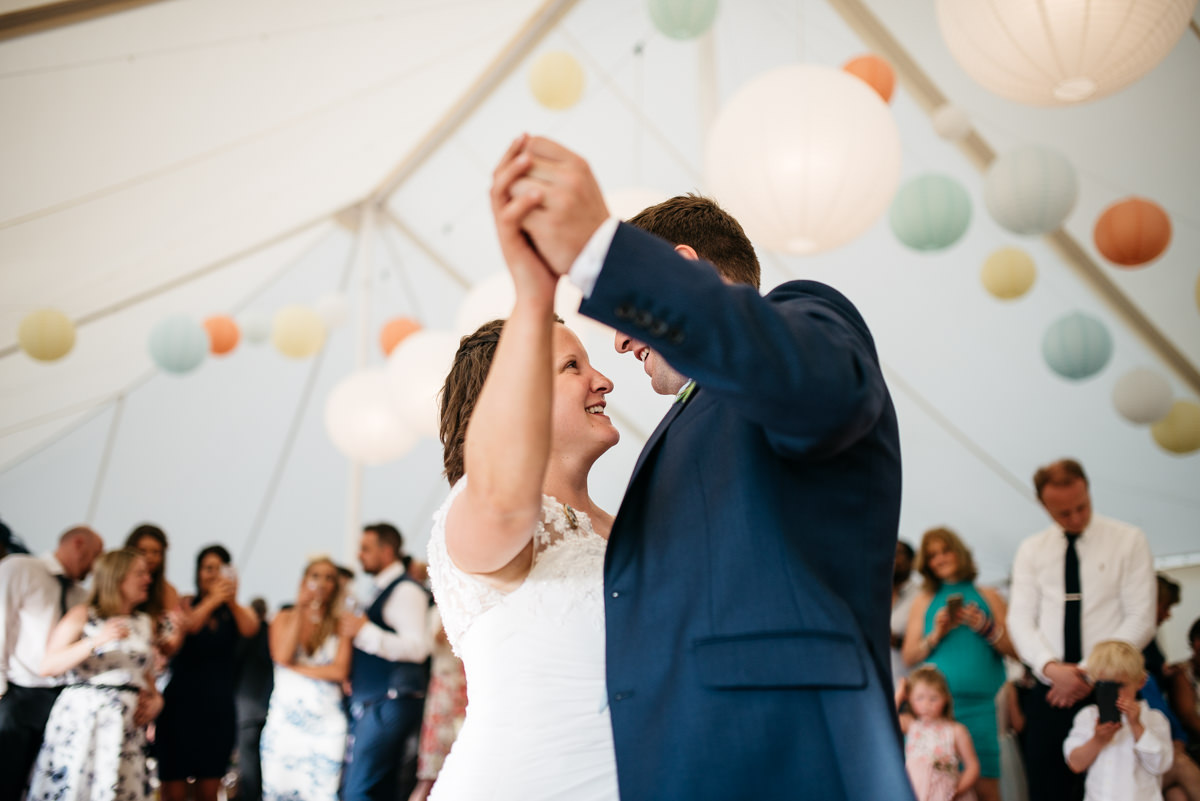 F&M-countryside-garden-farm-marquee-wedding-jenny-macare-091