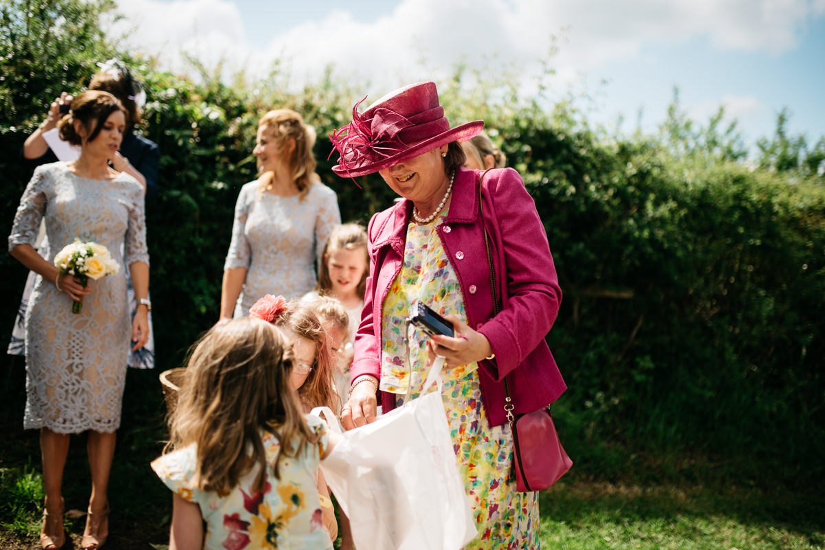 F&M-countryside-garden-farm-marquee-wedding-jenny-macare-134