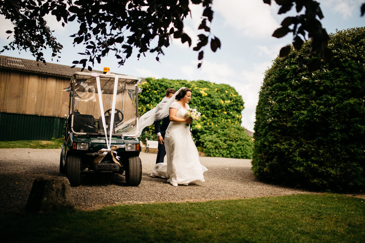 F&M-countryside-garden-farm-marquee-wedding-jenny-macare-142