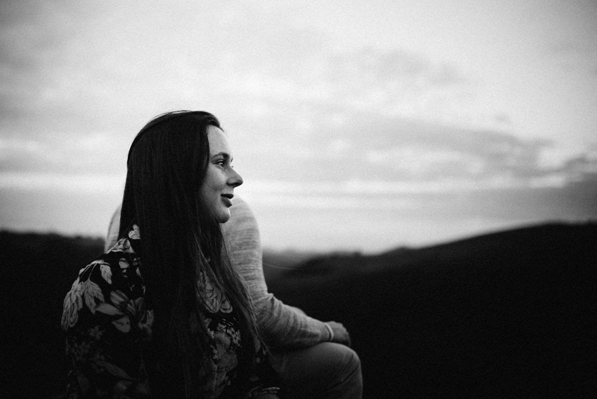 B&R-sunrise-engagement-derbyshire-jenny-macare-003